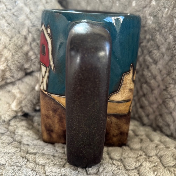 Mara Mug Tractor Red Barn Barnyard Vintage Square Bottom Round Top Solid Heavy - Picture 4 of 6